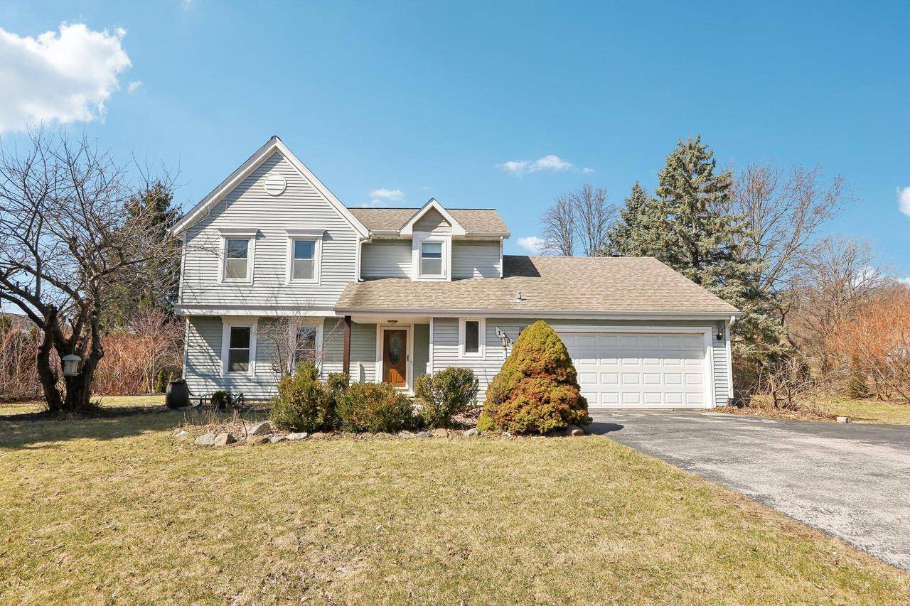 Brookfield, WI 53005,1055 S Sunny Slope ROAD