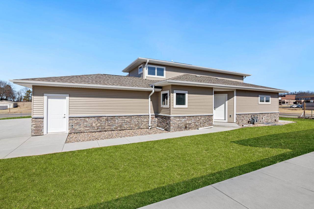 Holmen, WI 54636,1200 Sween DRIVE #2