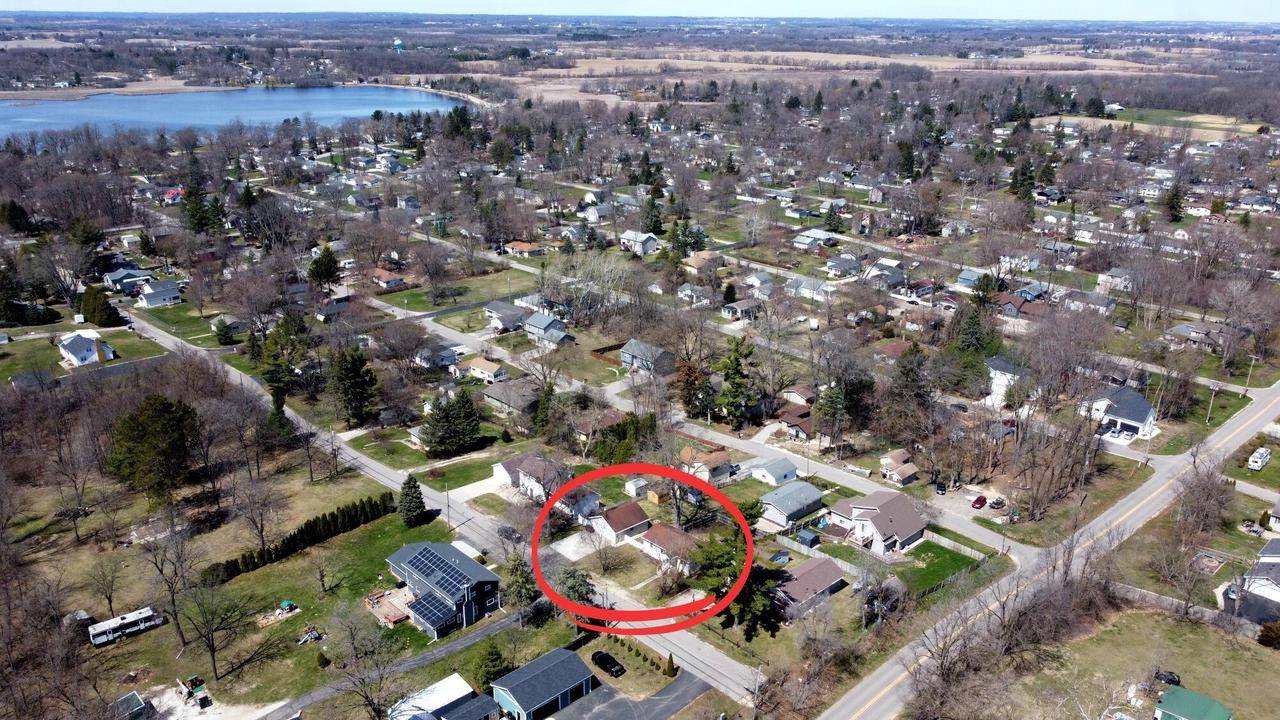 Genoa City, WI 53128,W910 Violet ROAD