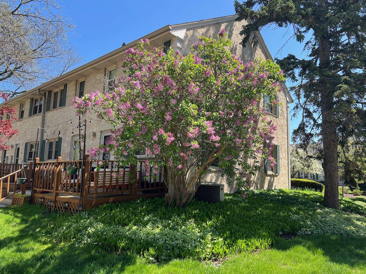 Whitefish Bay, WI 53217,4930 N Shoreland AVENUE