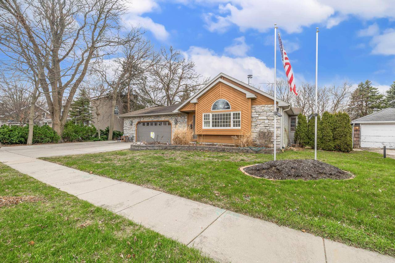 Elkhorn, WI 53121,610 N Washington STREET