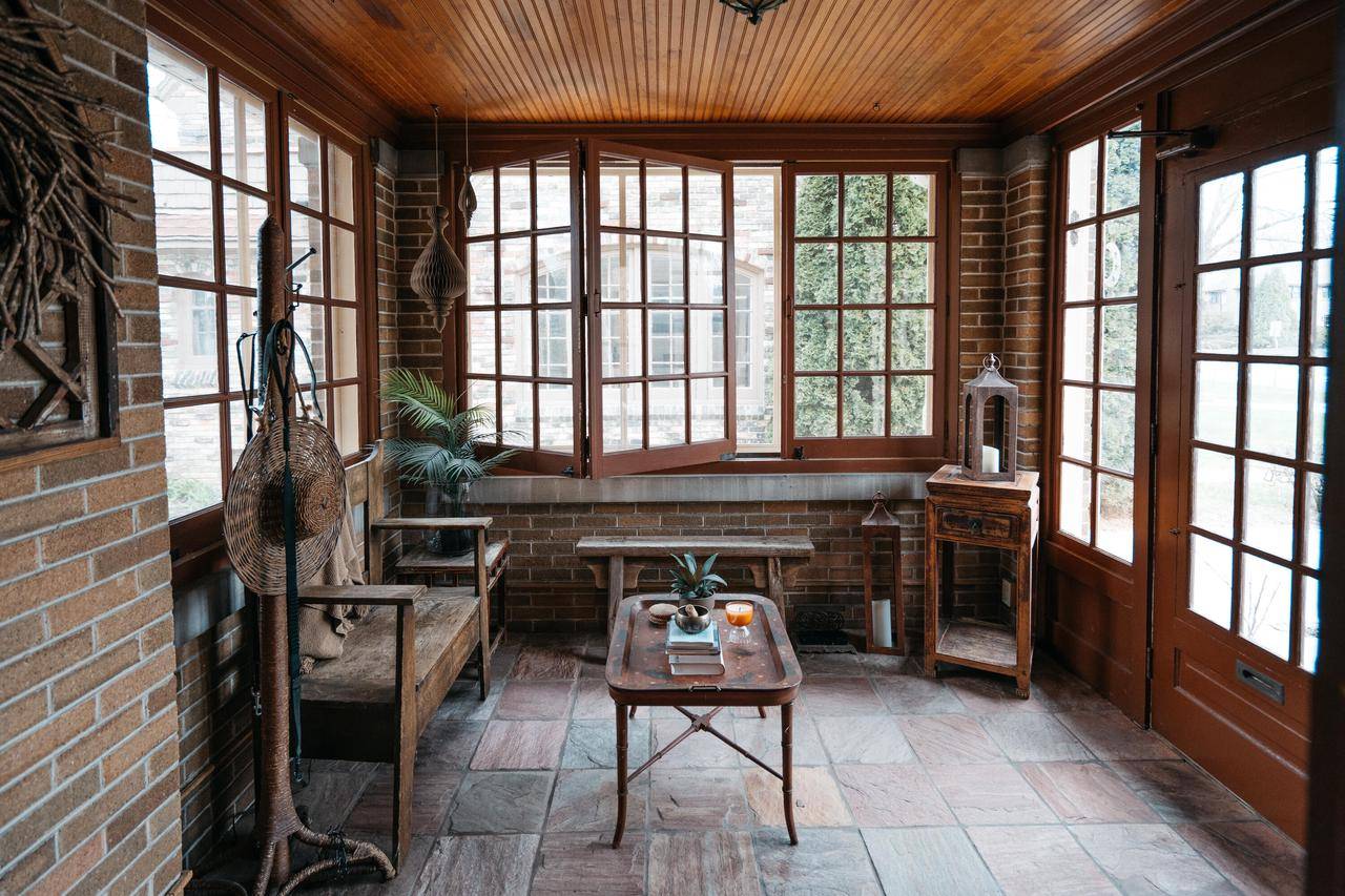 Shorewood, WI 53211,2514 E Shorewood BOULEVARD