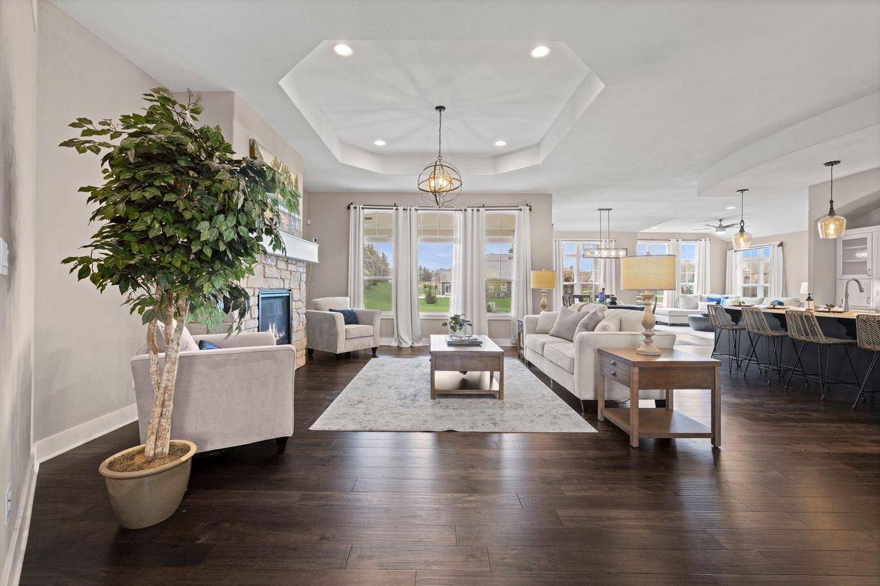 Brookfield, WI 53045,19940 Bradon TRAIL W