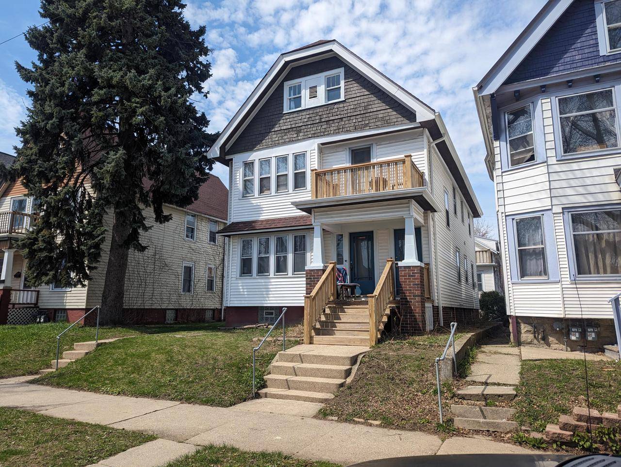Milwaukee, WI 53212,2859 N Booth STREET #2861