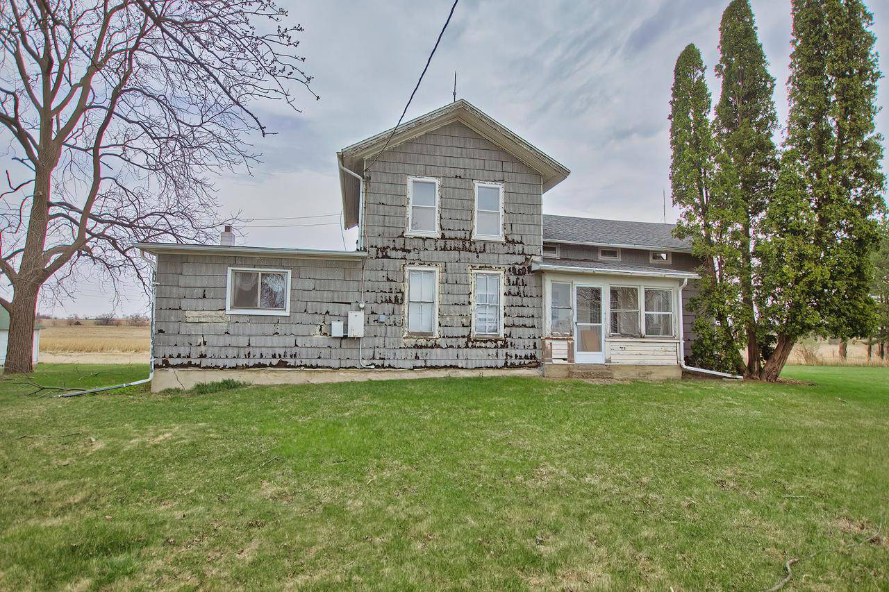 Whitewater, WI 53190,9749 E Six Corners ROAD