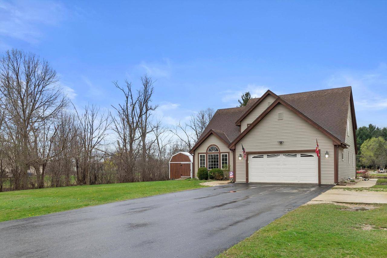Waterford, WI 53185,8120 Halverson ROAD