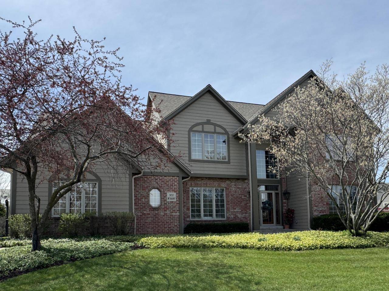Menomonee Falls, WI 53051,N52W16103 Bette DRIVE