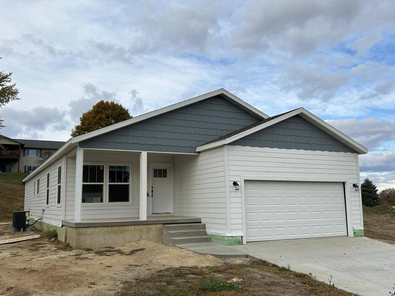 Hillsboro, WI 54634,1104 Knower AVENUE