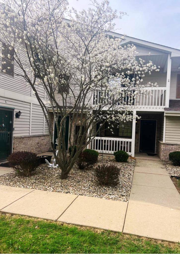 Kenosha, WI 53142,7403 98th AVENUE #K