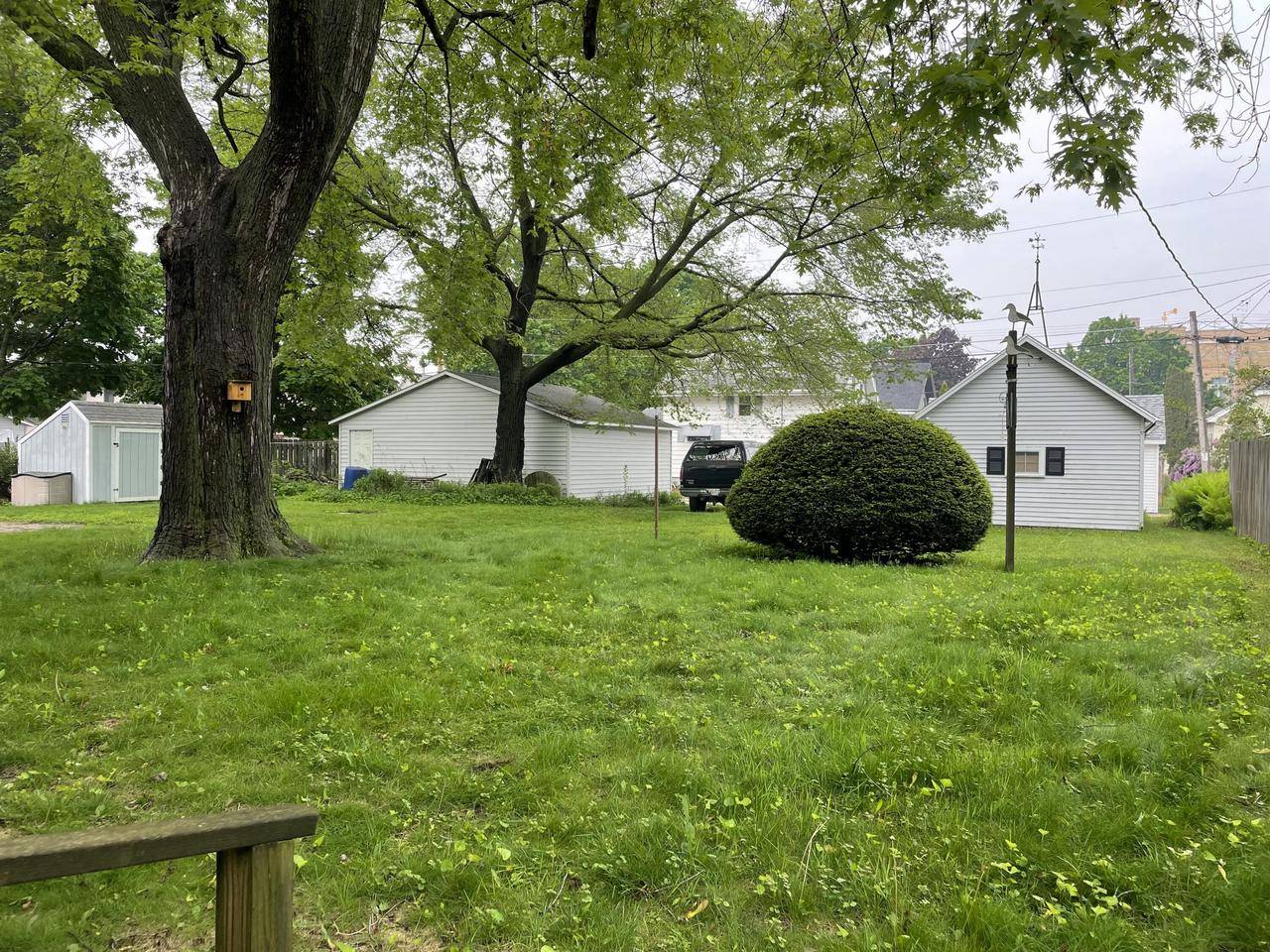 Sheboygan, WI 53081,2124 S 9th STREET