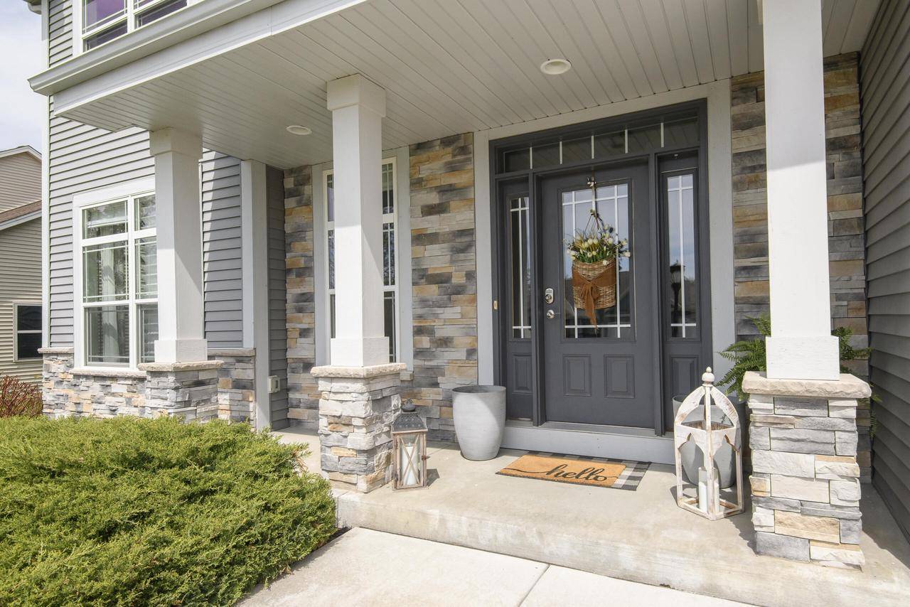 Waukesha, WI 53188,1912 Coldwater Creek DRIVE