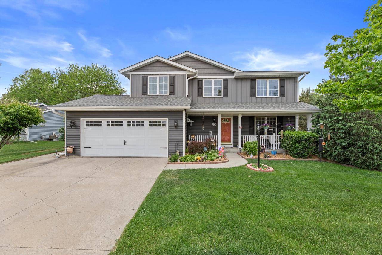 Oconomowoc, WI 53066,1142 Shoal Ridge ROAD