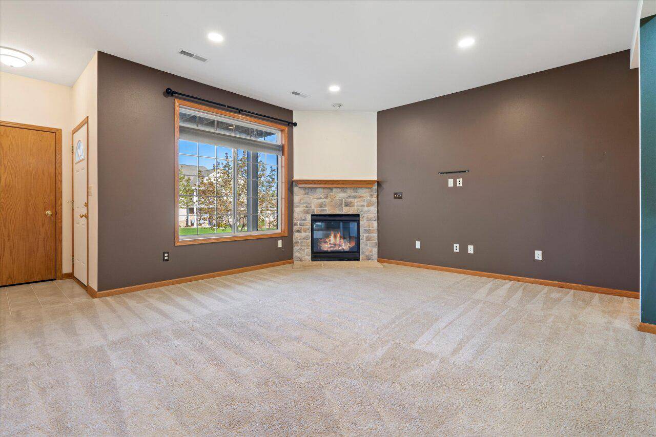 Jackson, WI 53037,W197N17096 Stonewall DRIVE #4