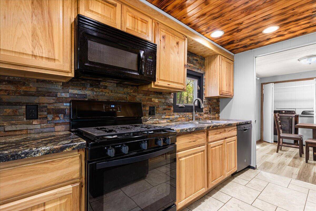 Mayville, WI 53050,764 Forest DRIVE