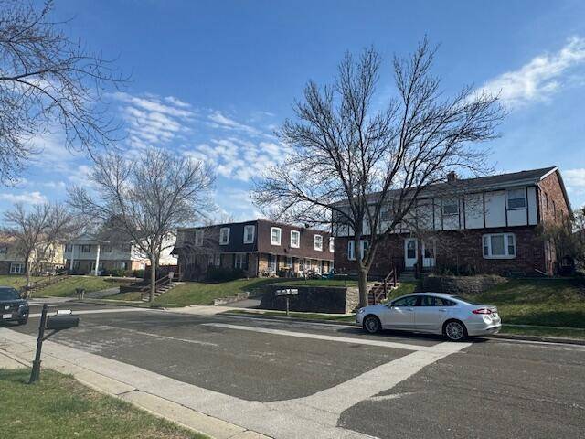 Waukesha, WI 53189,1951 Dixie DRIVE #1955, 1959