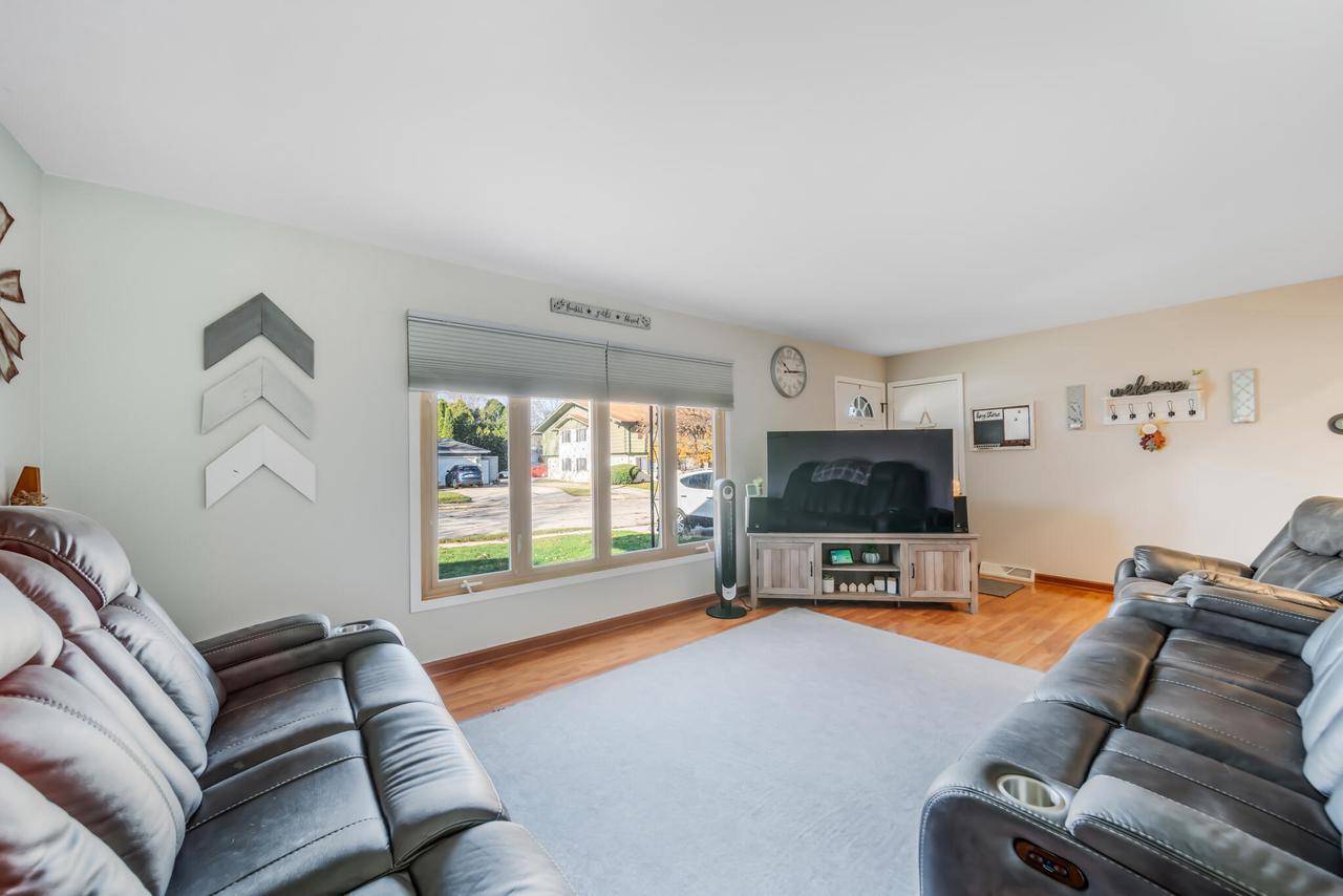 Sheboygan, WI 53081,1003 N 27th STREET