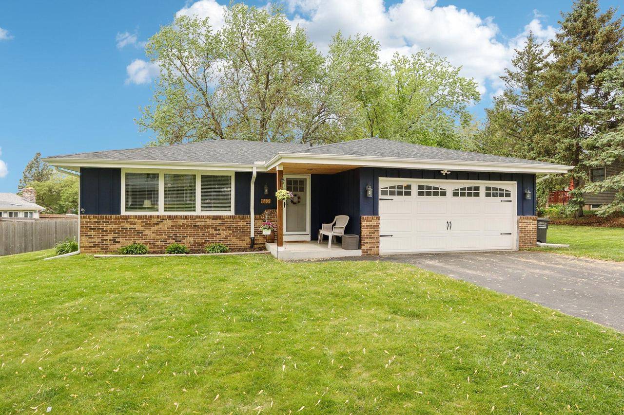 Oconomowoc, WI 53066,812 Dante DRIVE
