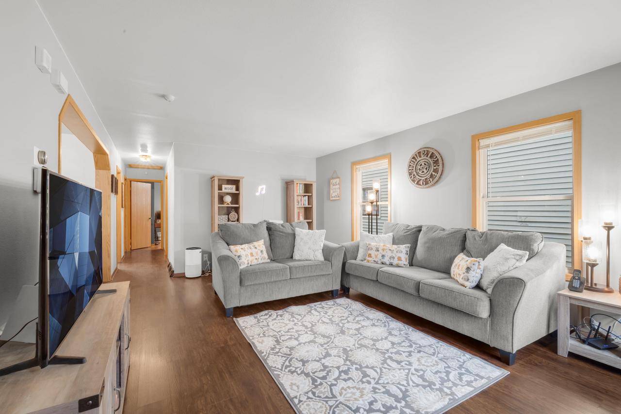 Milwaukee, WI 53223,6709 N 53rd STREET