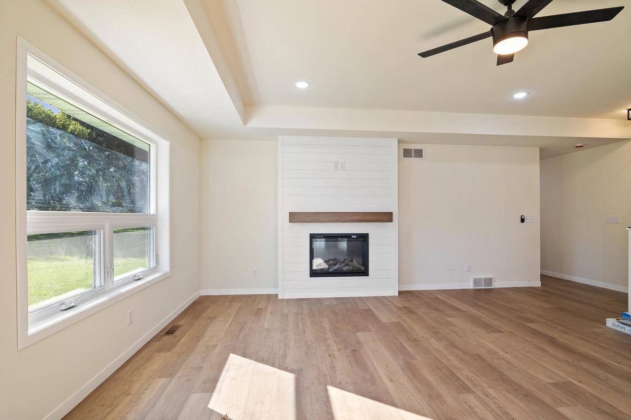 Holmen, WI 54636,3137 Horton STREET