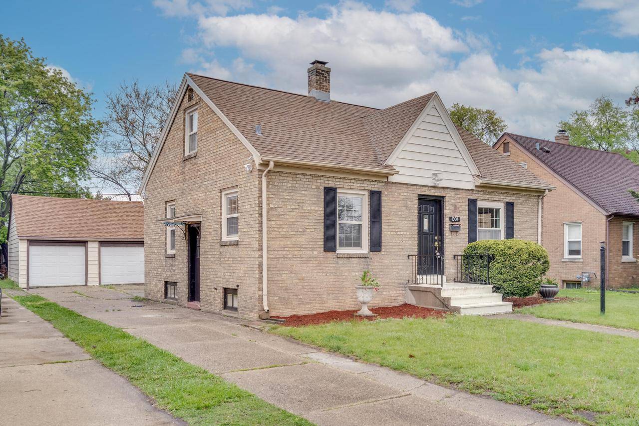 Kenosha, WI 53143,1904 75th STREET