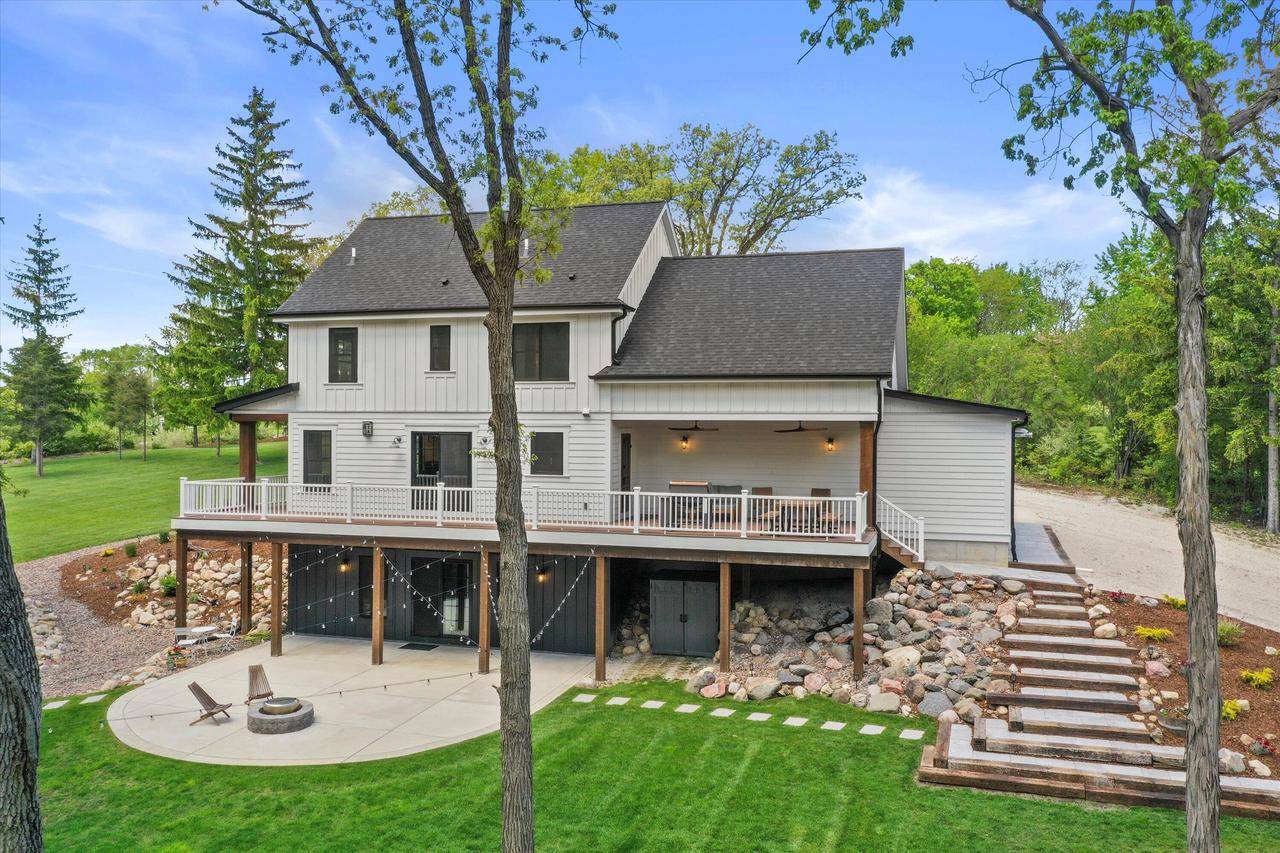 Mukwonago, WI 53149,W301S5534 Highway 83
