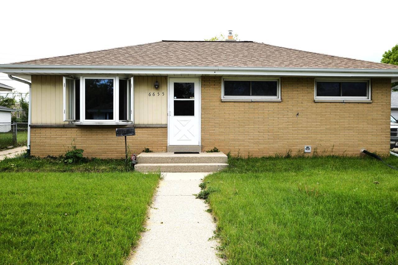 Milwaukee, WI 53223,6655 N 78th STREET