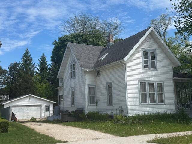 Elkhart Lake, WI 53020,154 S East STREET