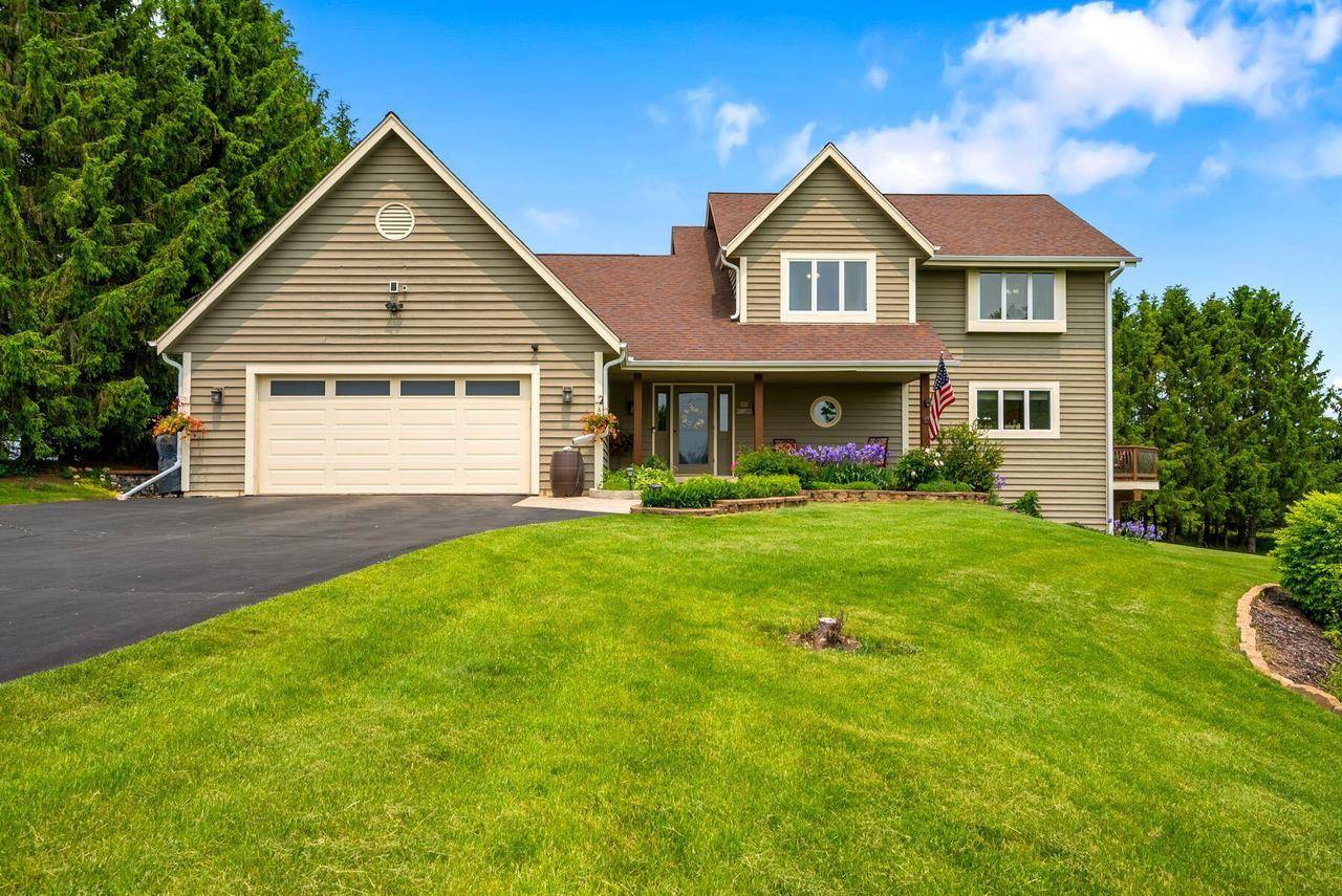Hartland, WI 53029,N86W31686 Kilbourne ROAD