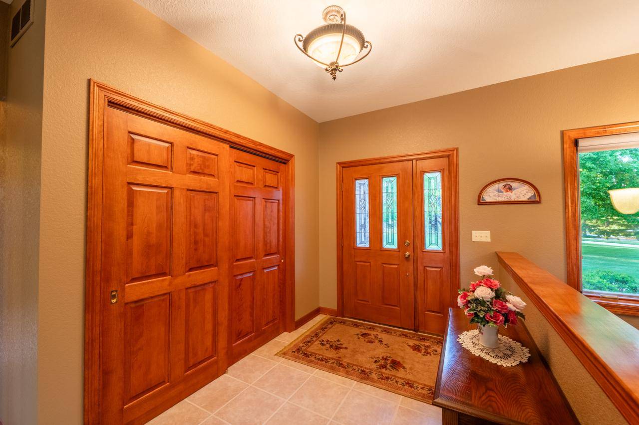 Hartford, WI 53027,7135 Mullaney COURT
