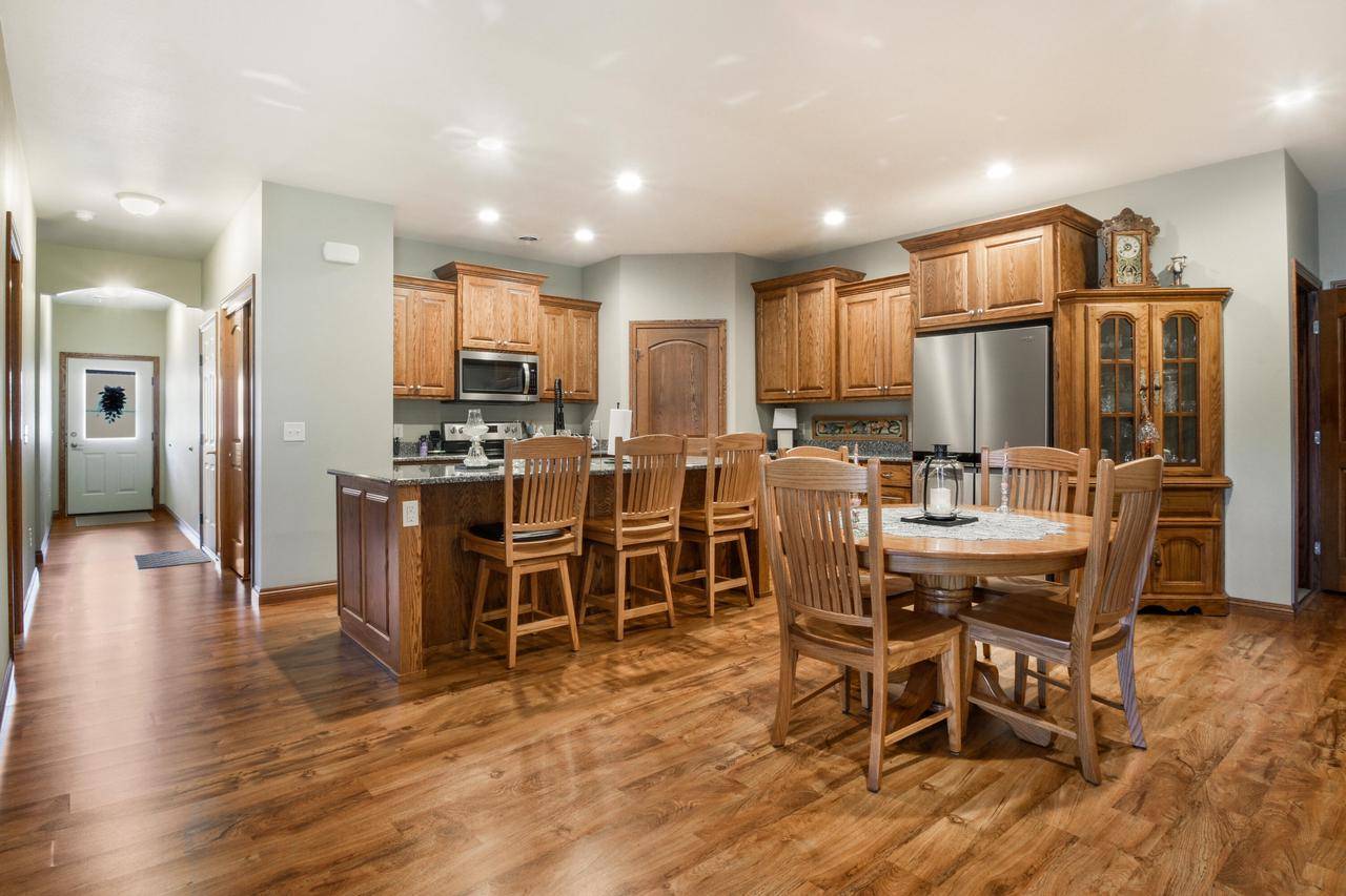 Kewaskum, WI 53040,805 Prairie GARDENS