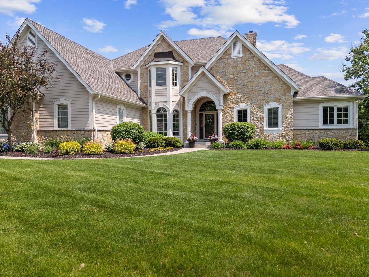 Hartland, WI 53029,1249 Mary Hill CIRCLE