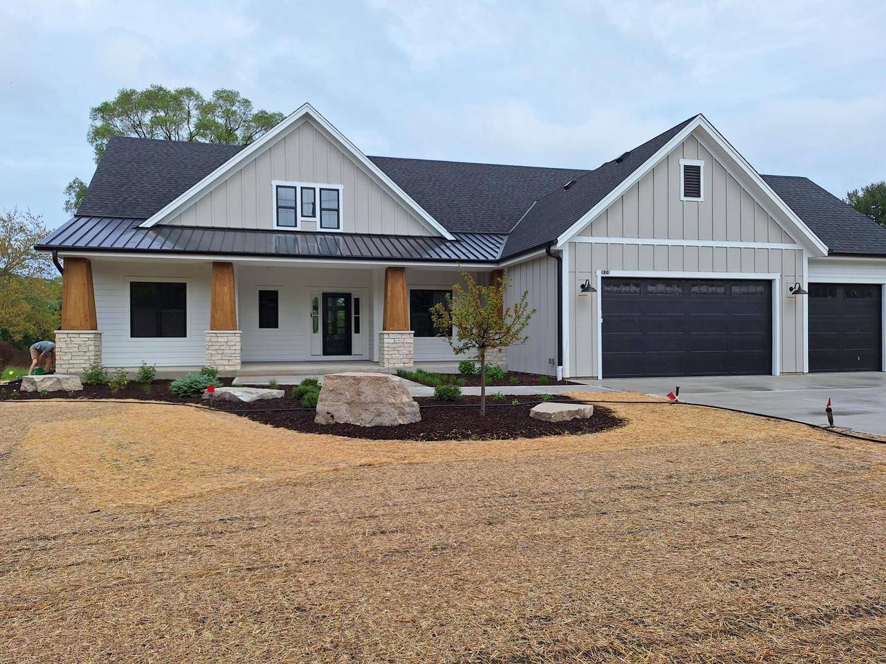 Thiensville, WI 53092,624 Green Bay ROAD
