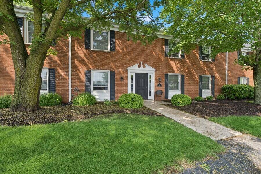 Fontana, WI 53125,352 County Road B #12