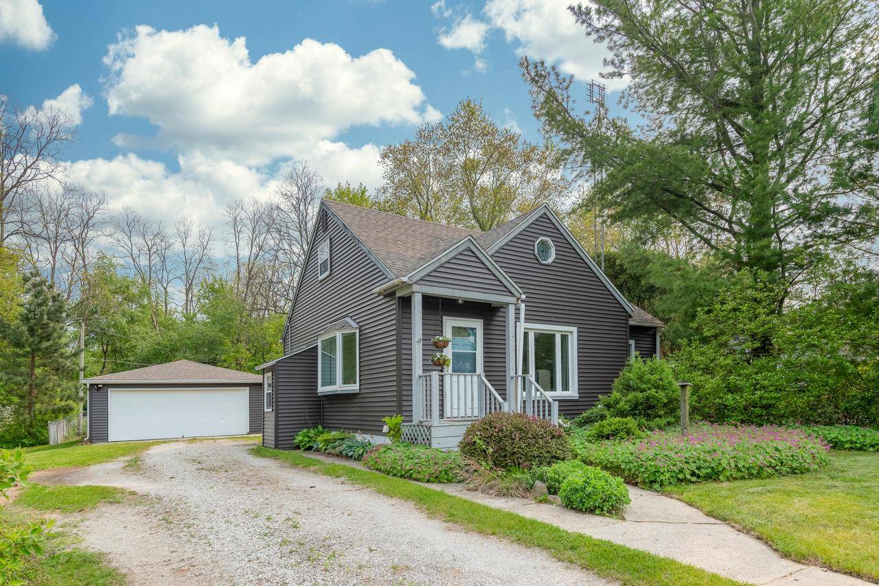 Pleasant Prairie, WI 53158,815 114th STREET
