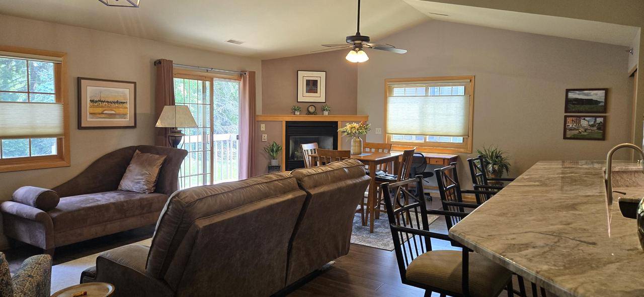 Brookfield, WI 53045,18600 Brookfield Lake DRIVE #58