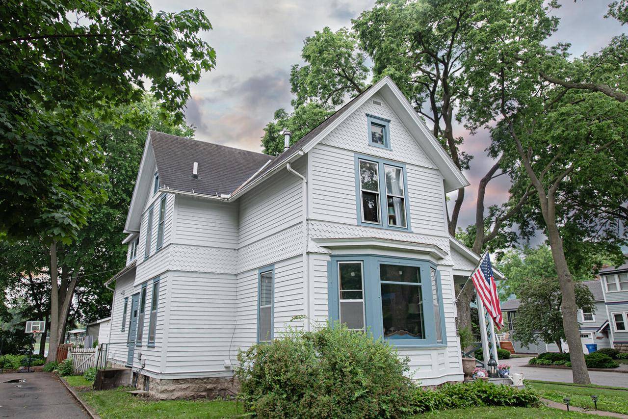 Winona, MN 55987,72 Mill STREET W