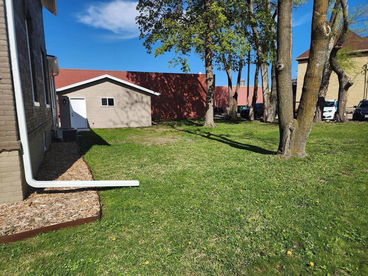 Watertown, WI 53094,112 College AVENUE