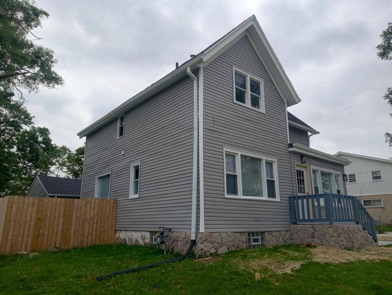 Milwaukee, WI 53224,6460 N 91st STREET
