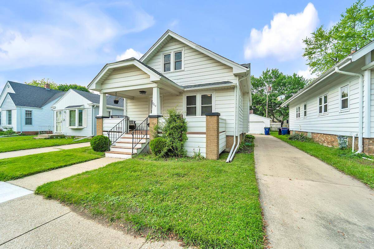 Racine, WI 53402,904 Romayne AVENUE