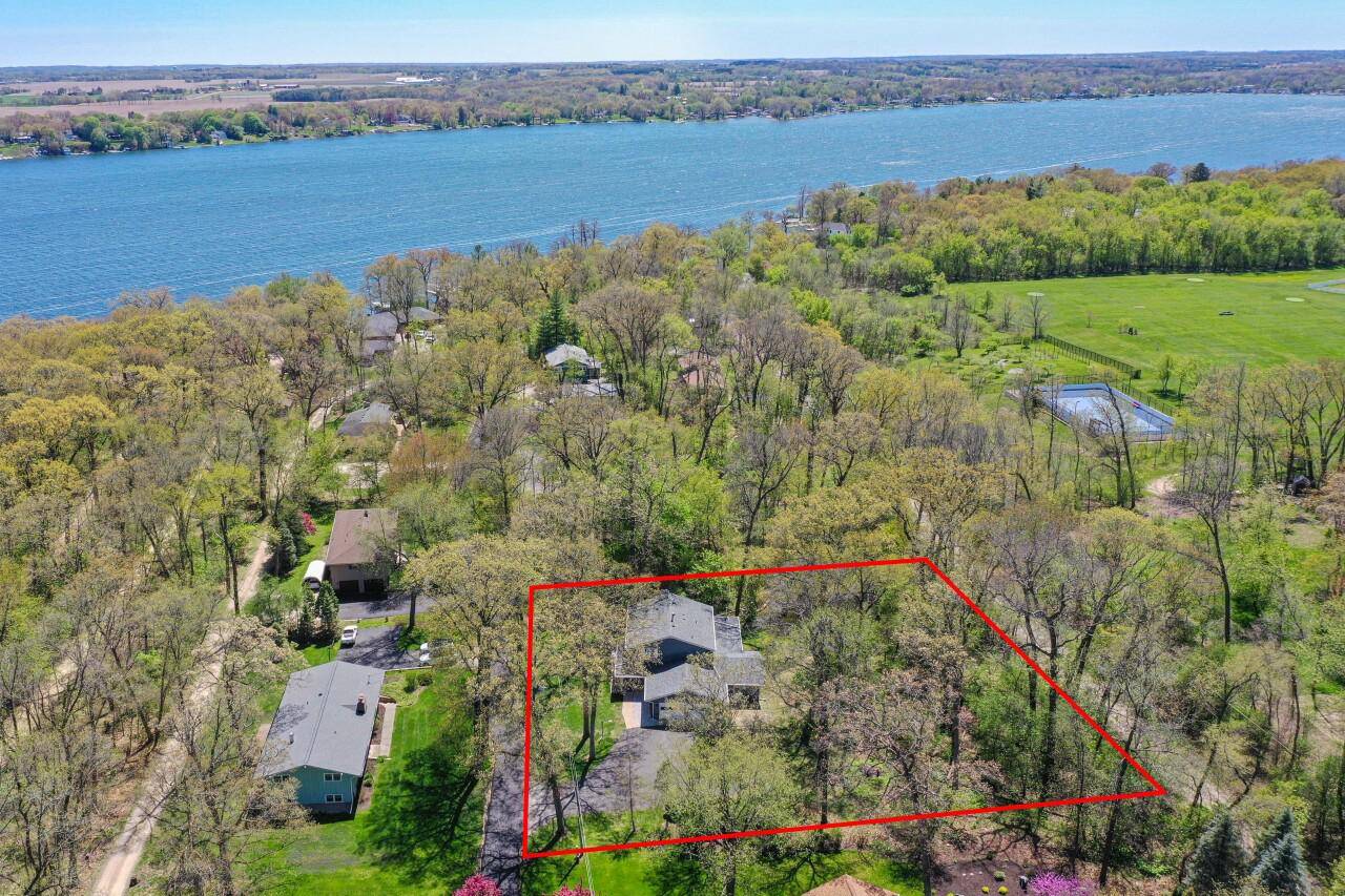 Delavan, WI 53115,2613 Glen Eyrie LANE