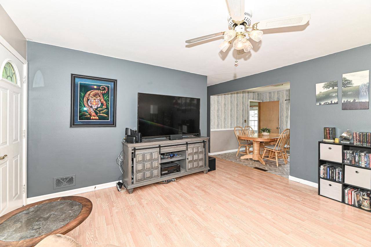 West Allis, WI 53227,2880 S 95th STREET