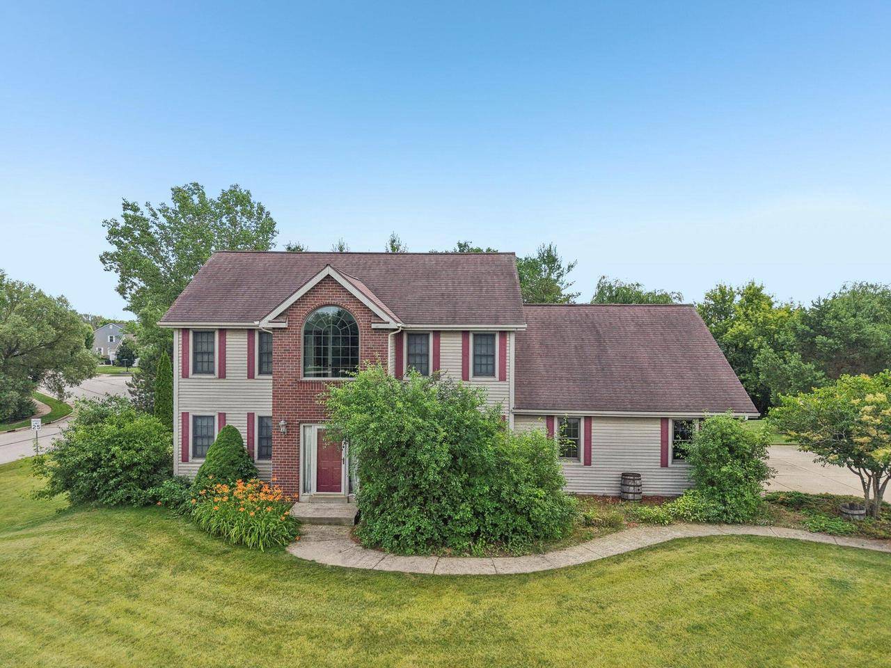 Johnson Creek, WI 53038,210 Red Fox DRIVE