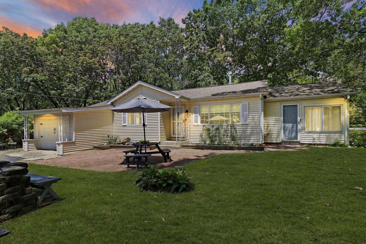 Pleasant Prairie, WI 53158,210 86th PLACE