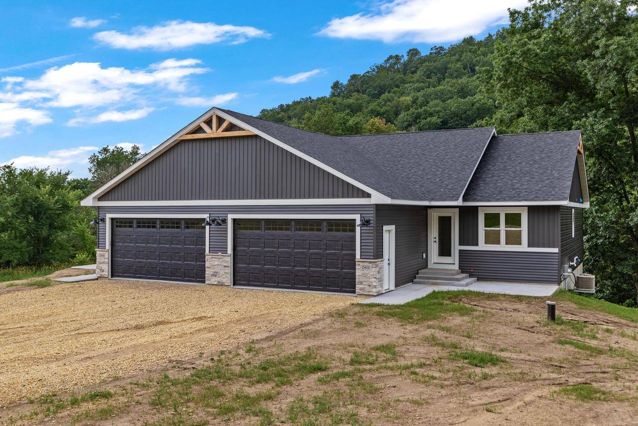 Alma, WI 54610,S1546 Shawnee DRIVE #B