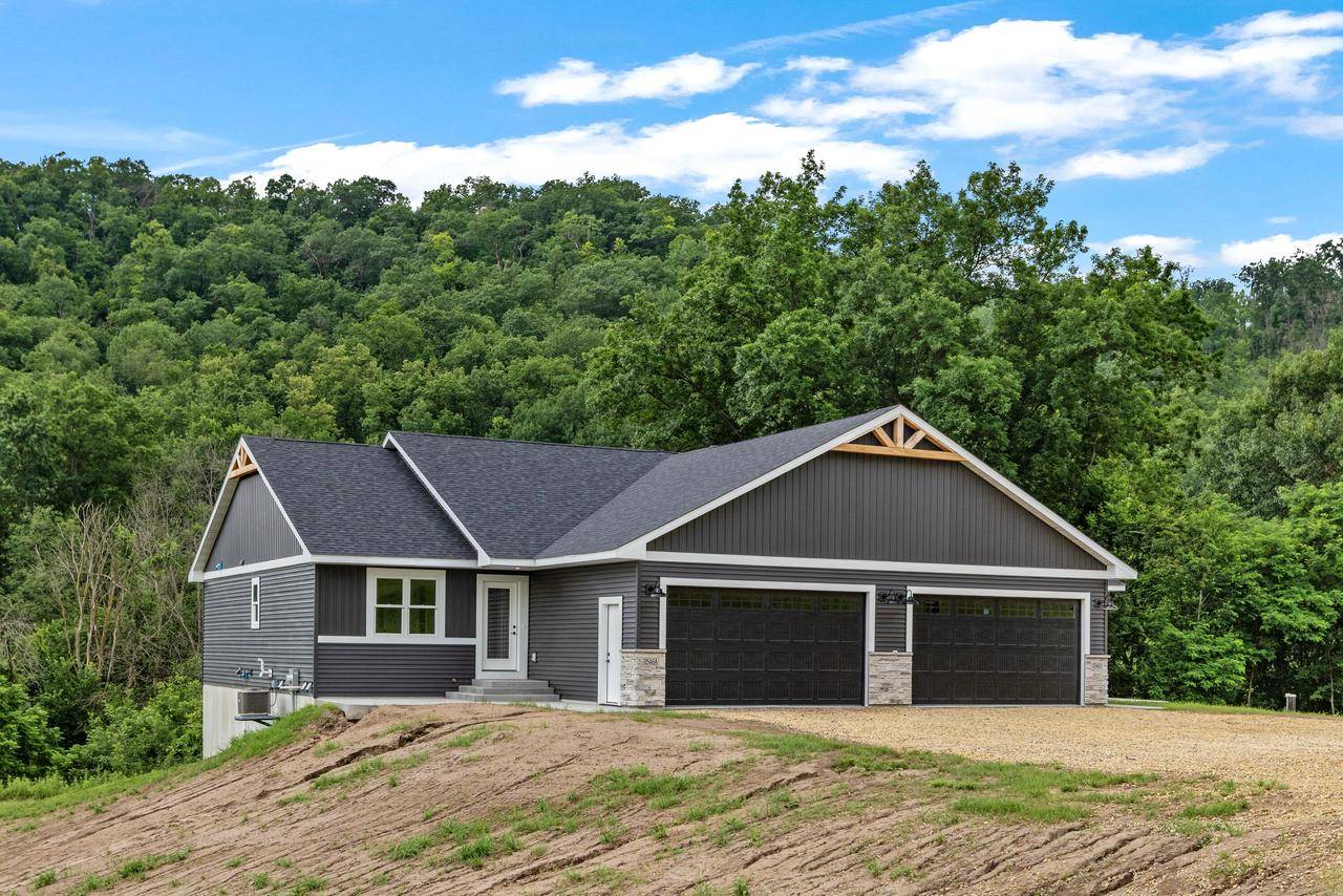 Alma, WI 54610,S1546 Shawnee DRIVE #A