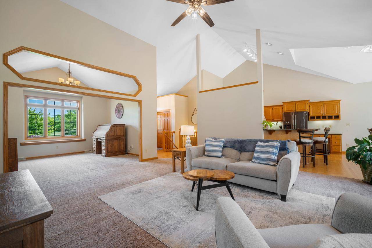 Menomonee Falls, WI 53051,W134N6811 Wild Rose COURT