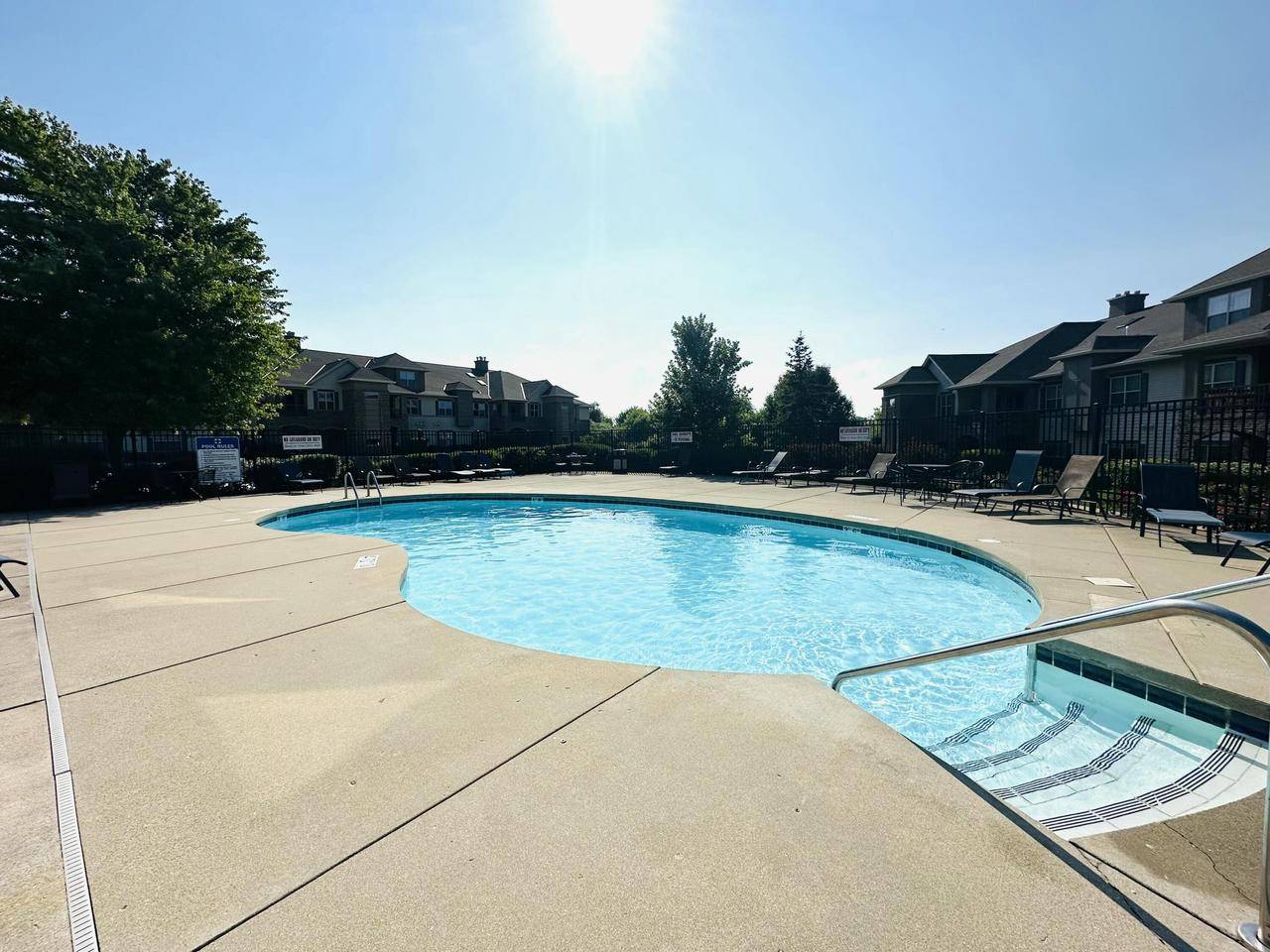 Franklin, WI 53132,3053 W Drexel AVENUE #110