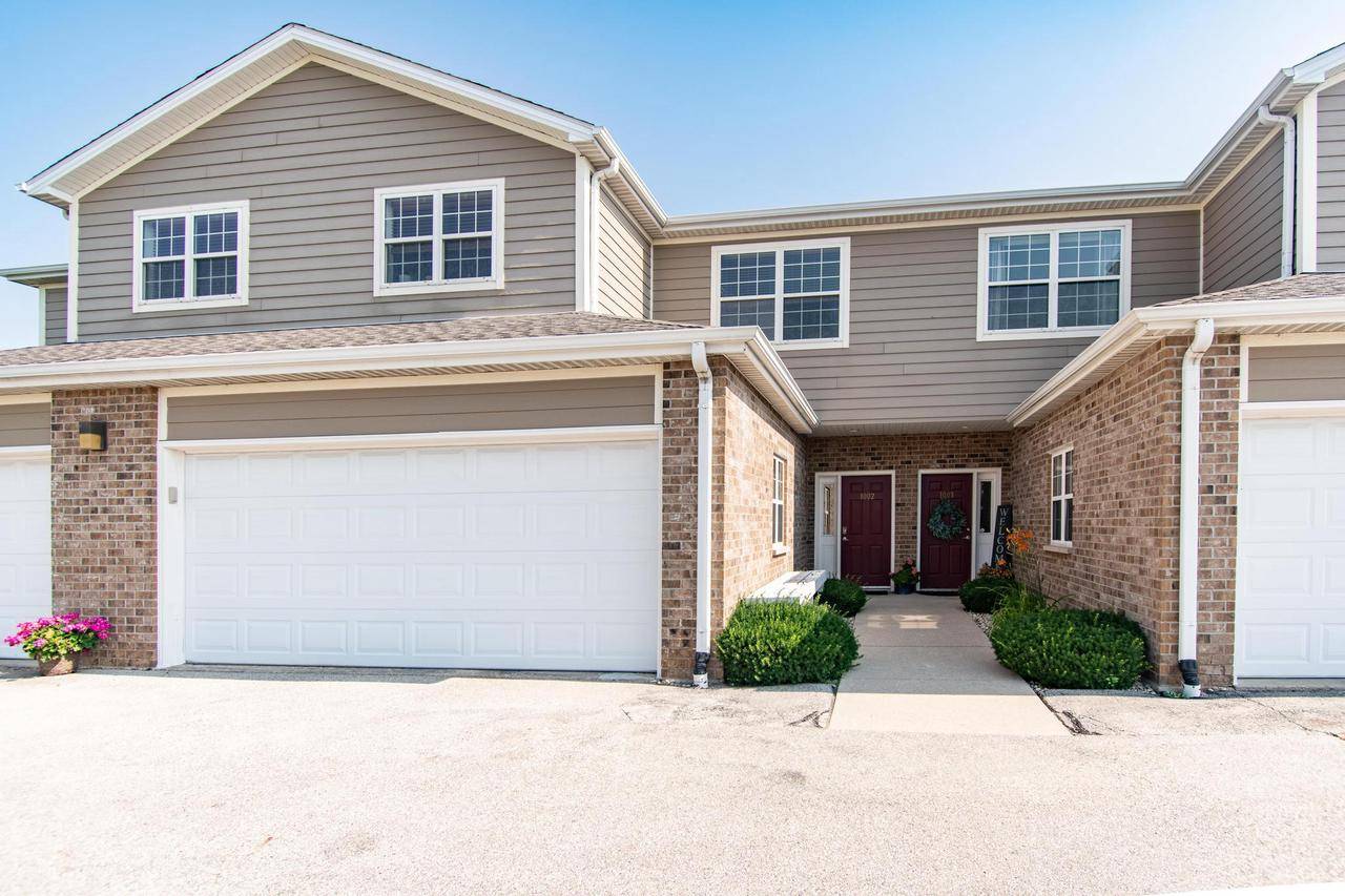 Kenosha, WI 53140,2425 11th PLACE #1002