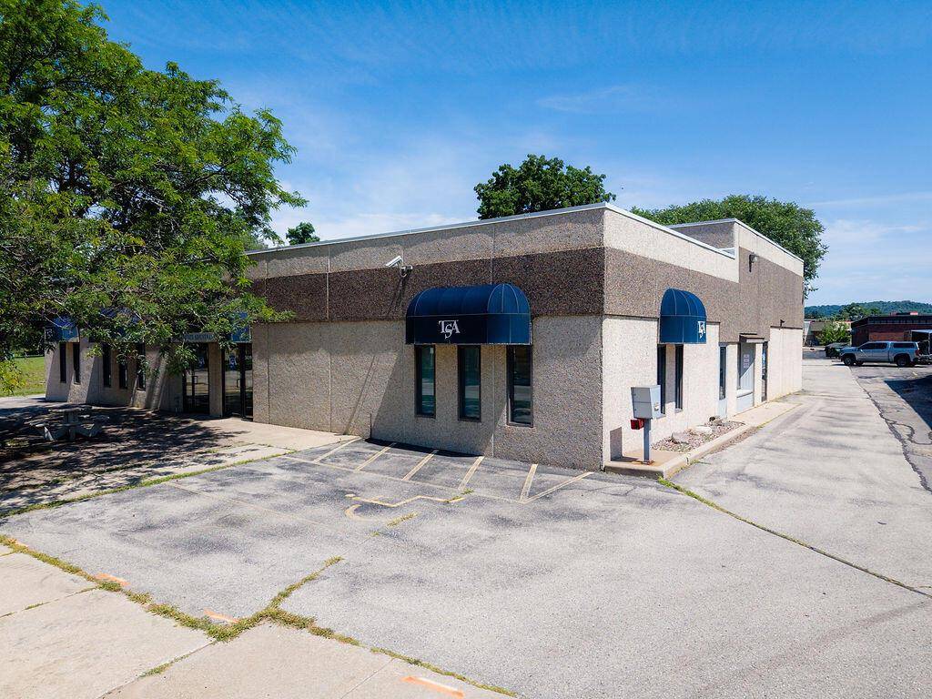 La Crosse, WI 54601,3437-3439 East AVENUE S