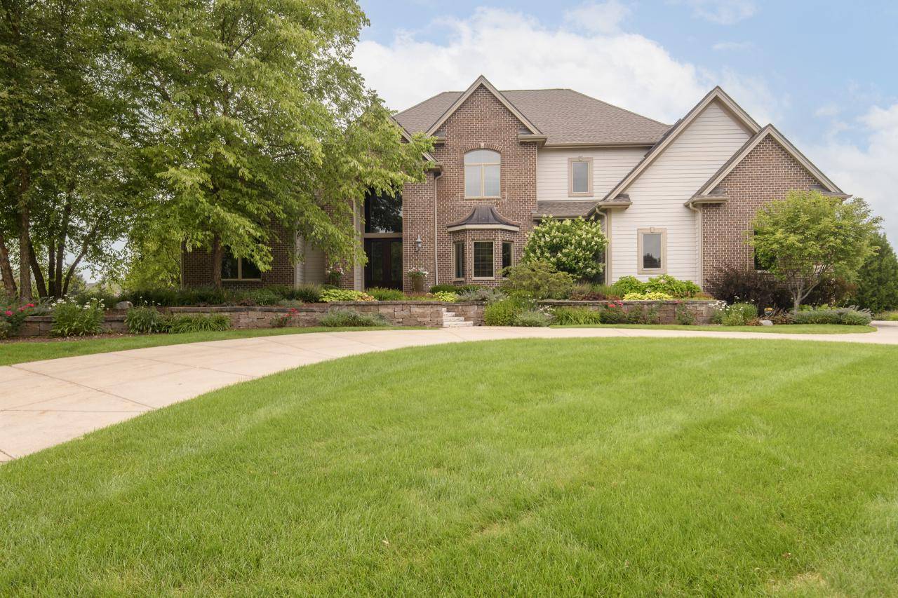 Hartland, WI 53029,1195 Mary Hill CIRCLE
